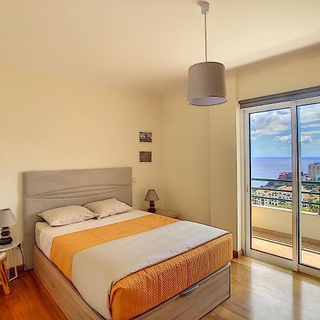Vebella Ocean View By Lovelystay Caniço Kültér fotó